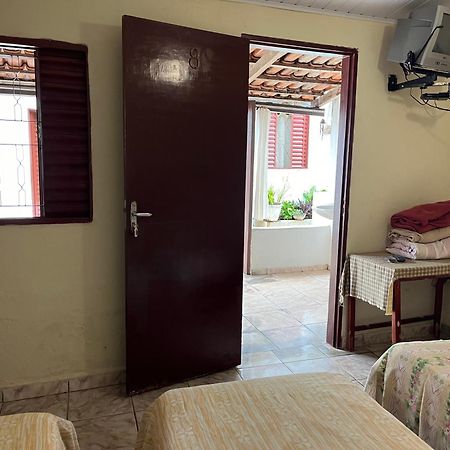 Suites Sao Judas ปิเรนนอโปลิส ภายนอก รูปภาพ