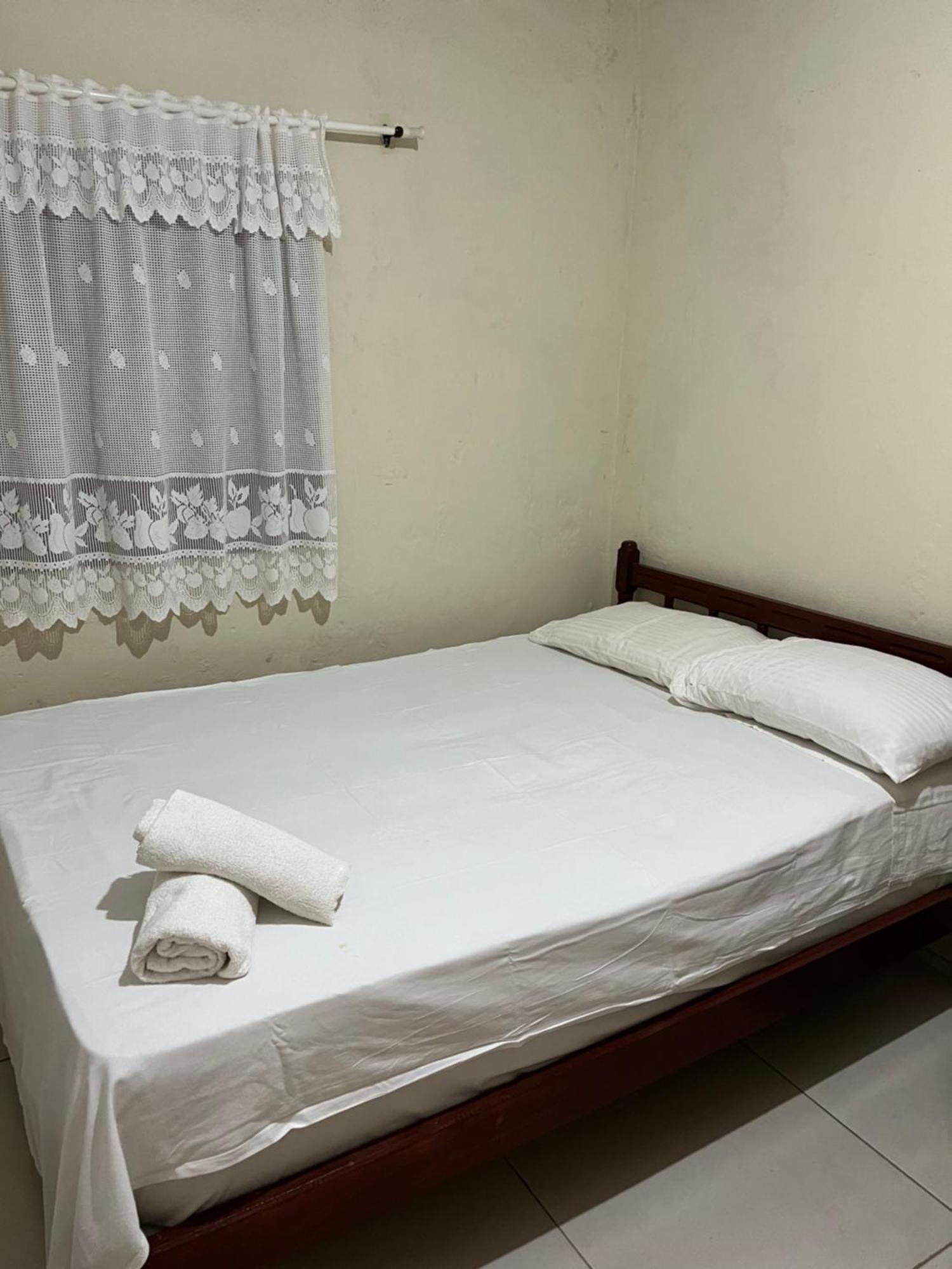 Suites Sao Judas ปิเรนนอโปลิส ภายนอก รูปภาพ